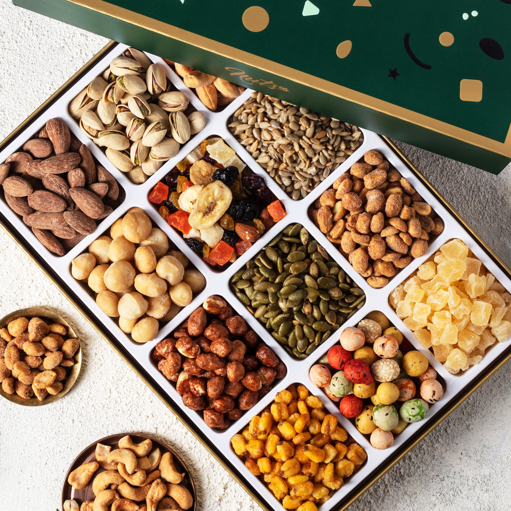 Nuts US holiday gift basket with 12 varieties